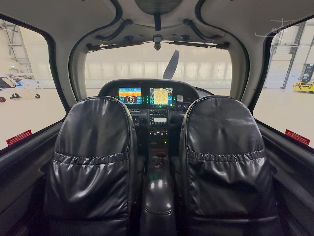 2007 Cirrus SR22 G3 14